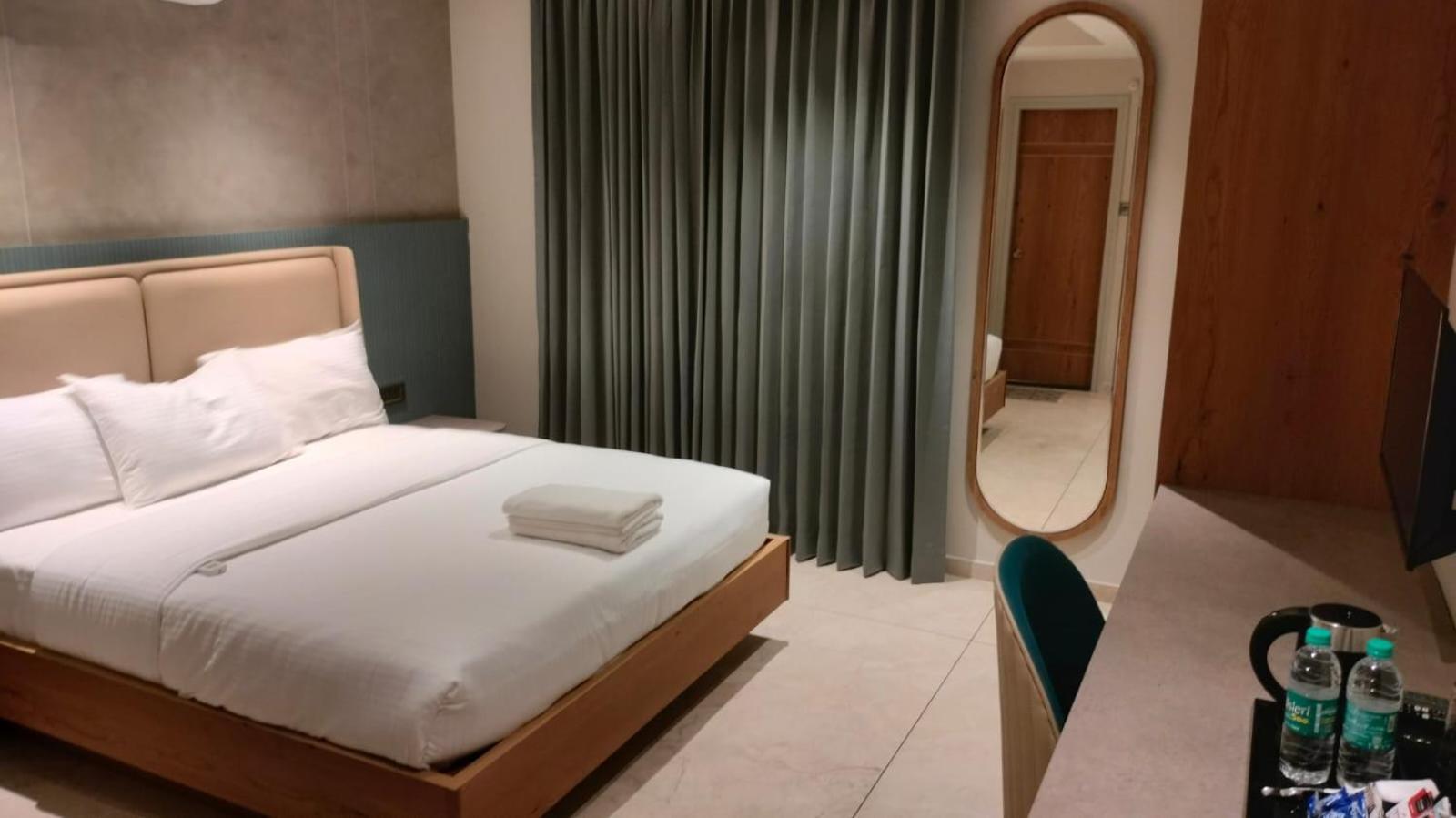 Apartment Livi Suites - Premium 1 Bhk Serviced Apartments